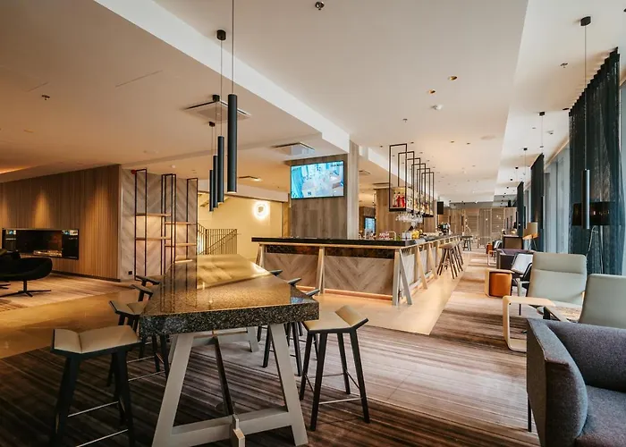 تالينك سيتي 4*